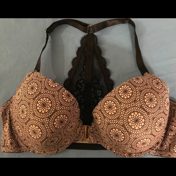 Jessica Simpson Other - Jessica Simpson Lace Back Size 42 Bra